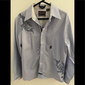 Beautiful long sleeves shirt, with beautiful embroidery: ready dress to impress